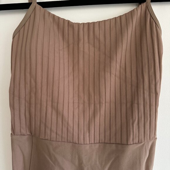 LIVE! Women’s Striped Romper Suit | Size M | Light Brown | Excellent Condition - Picture 2 of 5